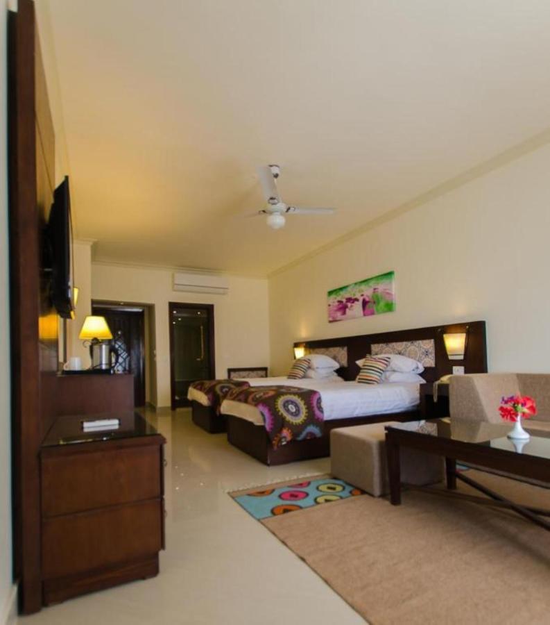 Lotus Bay Resort Хургада Экстерьер фото