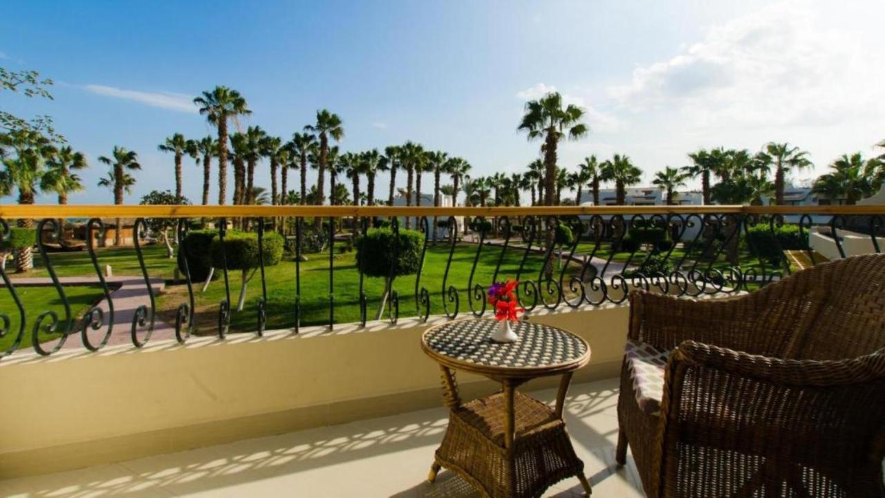 Lotus Bay Resort Хургада Экстерьер фото