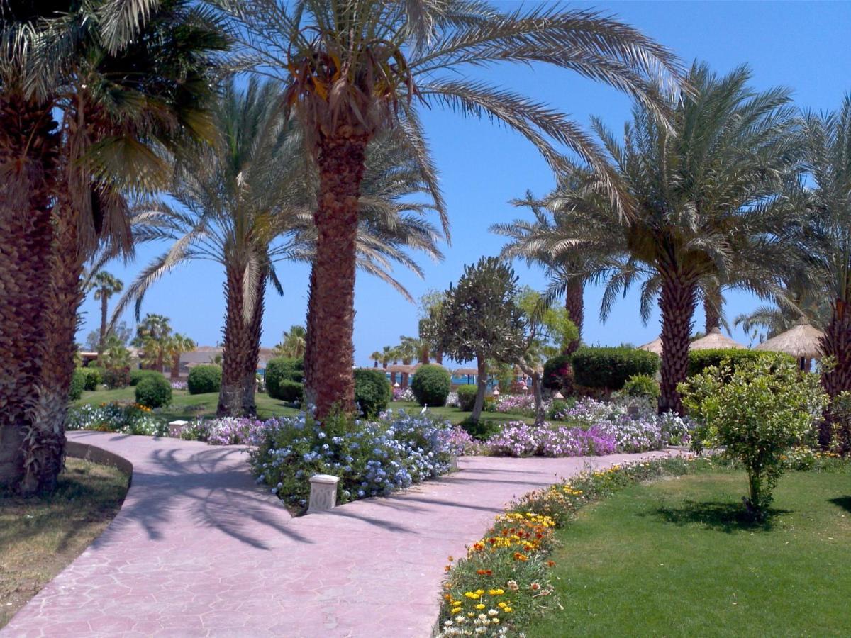 Lotus Bay Resort Хургада Экстерьер фото